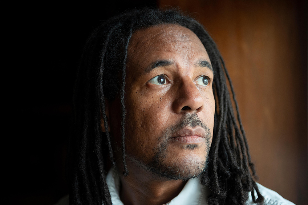 American author Colson Whitehead (photograph by Russell Hart/Alamy)